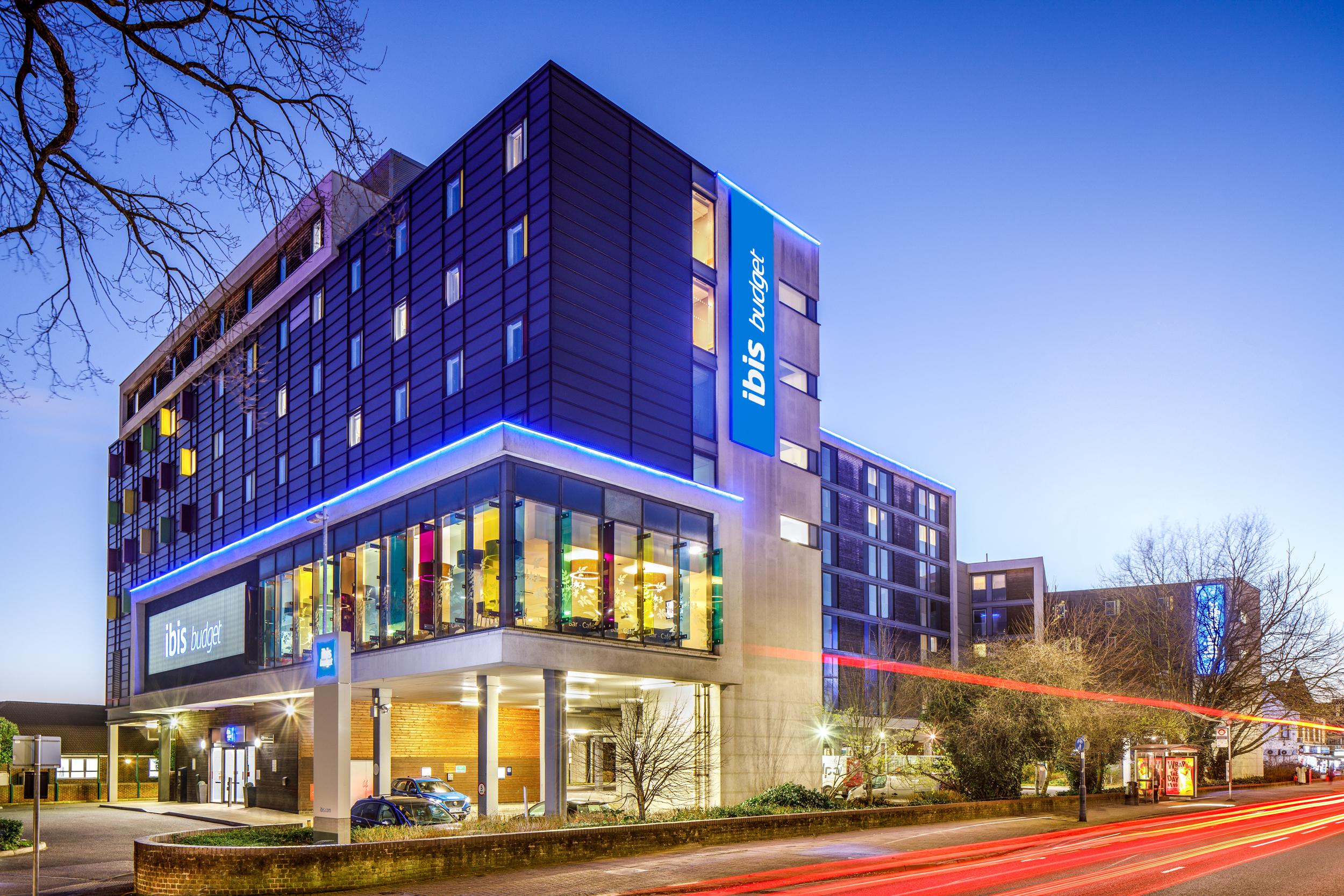 Ibis Budget London Heathrow Central Cranford Ngoại thất bức ảnh