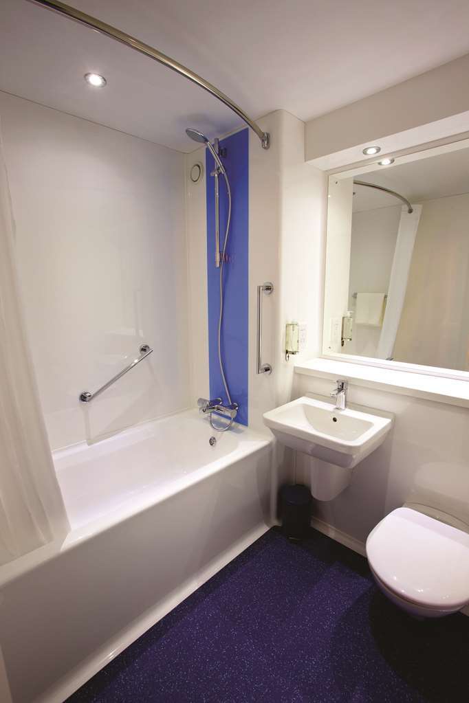 Ibis Budget London Heathrow Central Cranford Phòng bức ảnh